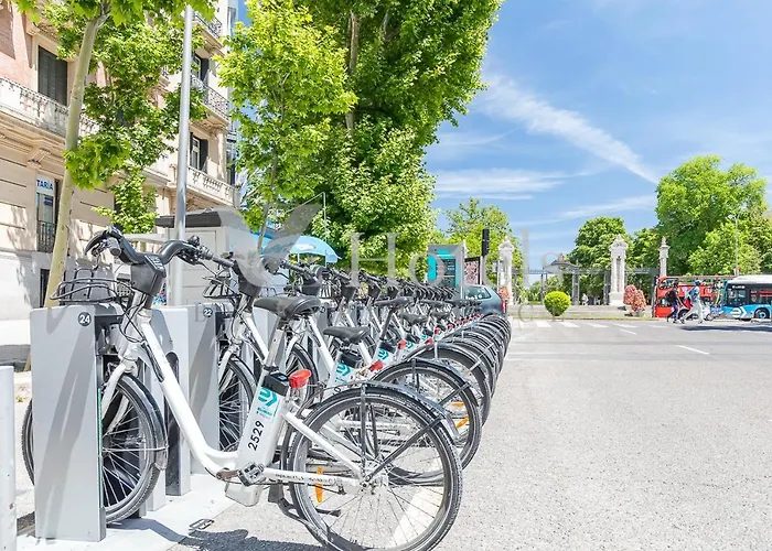 Ayz Juan De Mena - Auto Check-In Property
